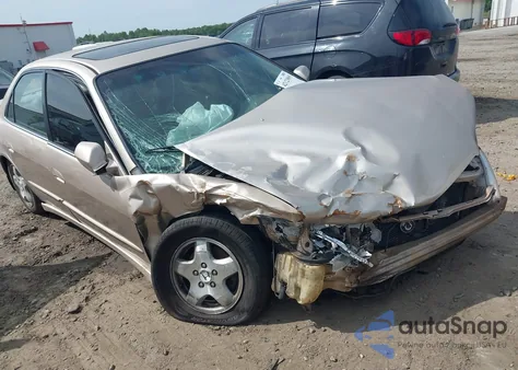 2000 Honda Accord 3.0 Ex from USA, damaged, VIN 1HGCG1651YA025062